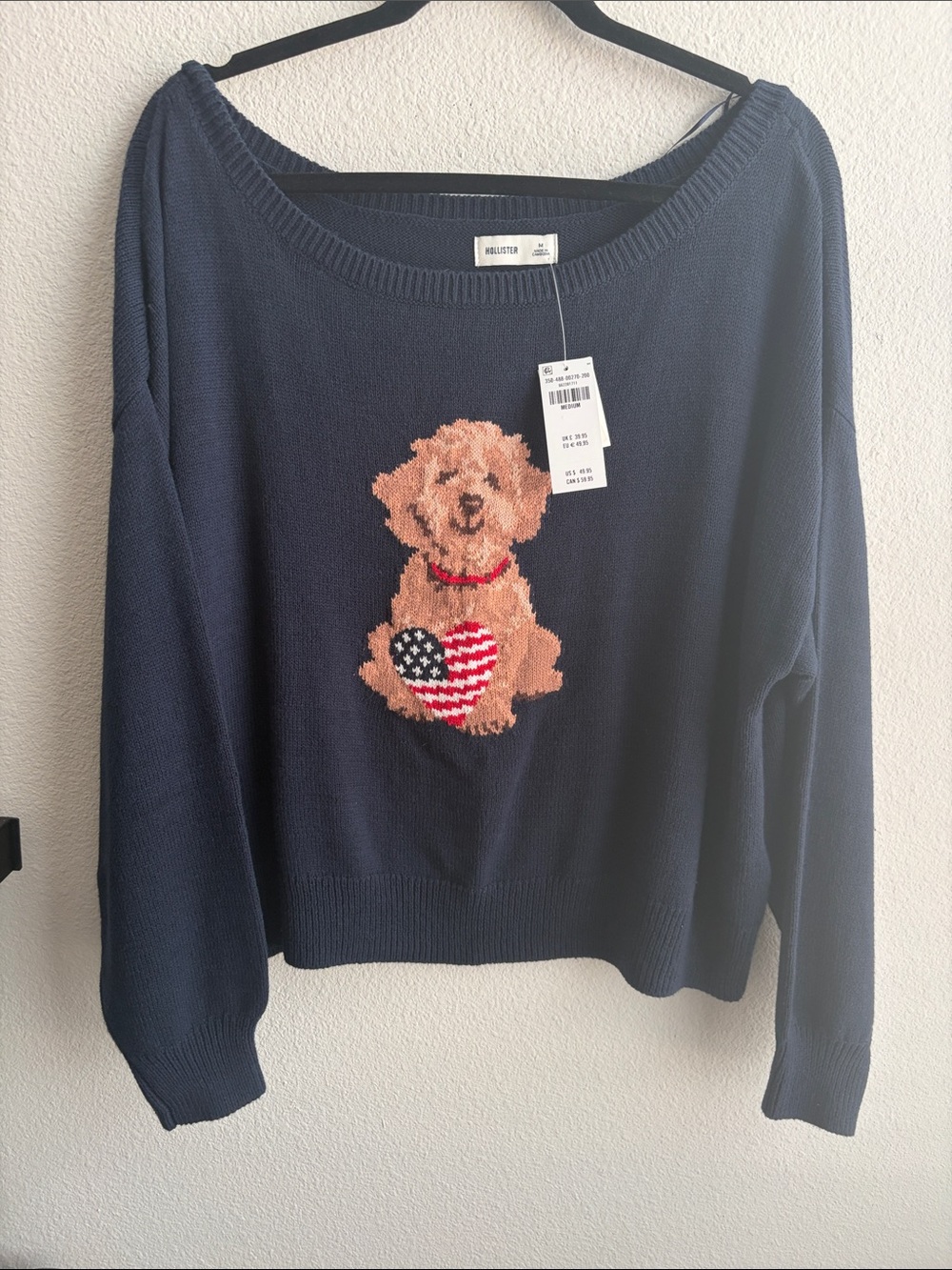 NWT Hollister Navy Crewneck Sweater with Puppy & Flag Heart